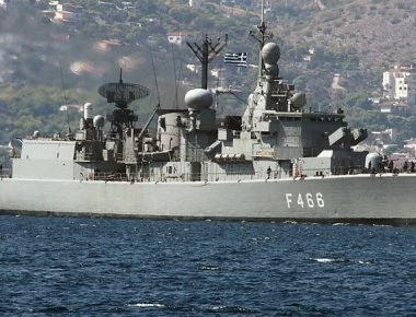 Ελληνική φρεγάτα και υποβρύχιο πλέουν προς το τουρκικό ερευνητικό πλοίο Barbaros στην Ανατολική Μεσόγειο